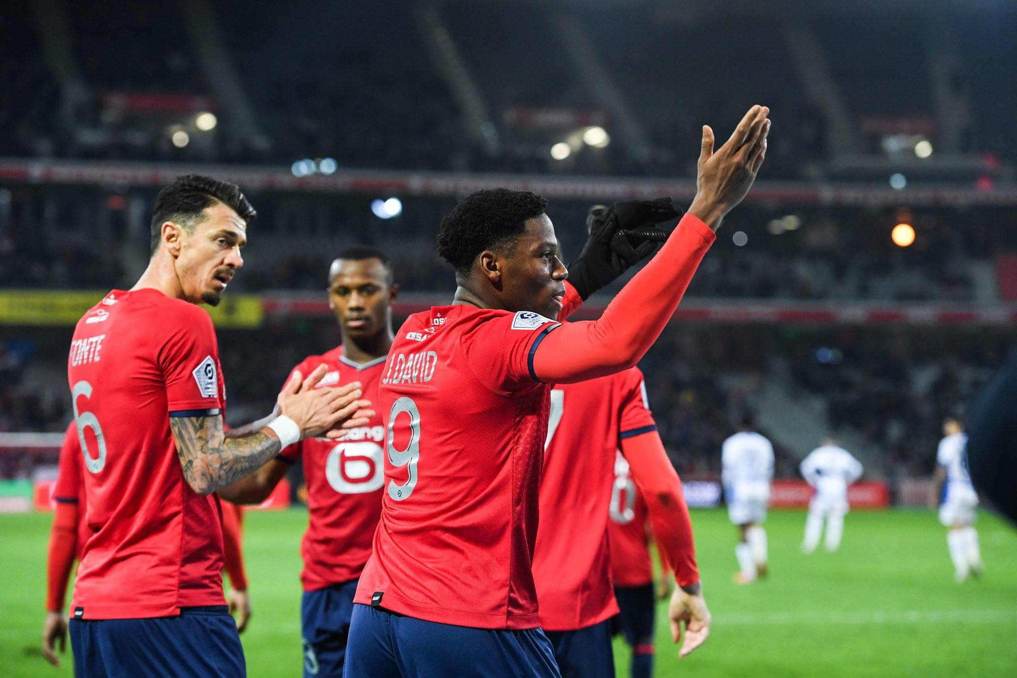  法国杯集结日走向成谜，西汉姆止住颓势，话题不断，资深球员宣示担当-九游会博彩平台